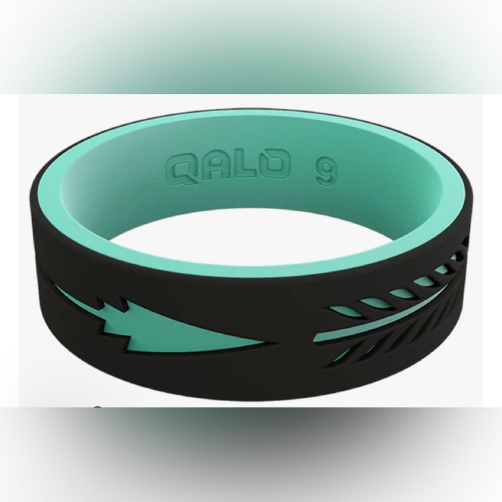 QALO Women's Strata Arrow Silicone Ring SIZE 7